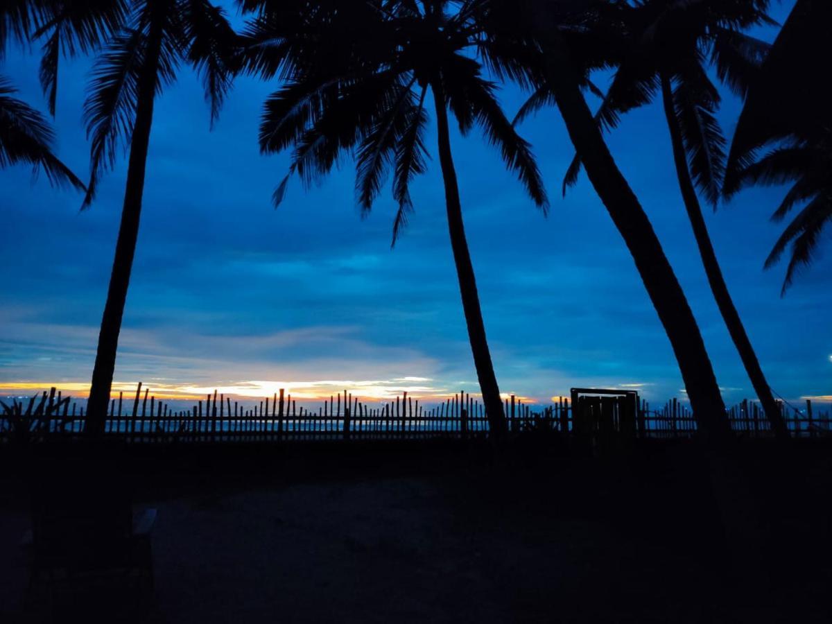 Wild Palms On Sea Hotel Kazhakuttam Luaran gambar