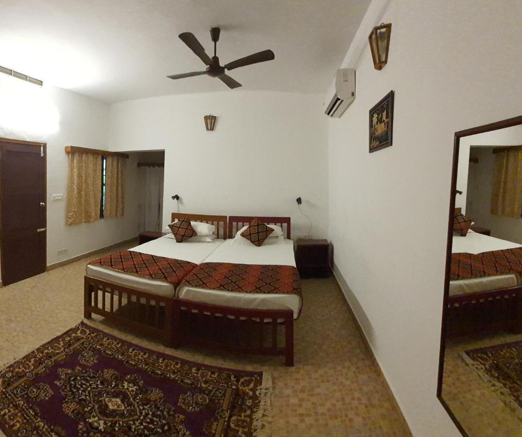 Wild Palms On Sea Hotel Kazhakuttam Luaran gambar