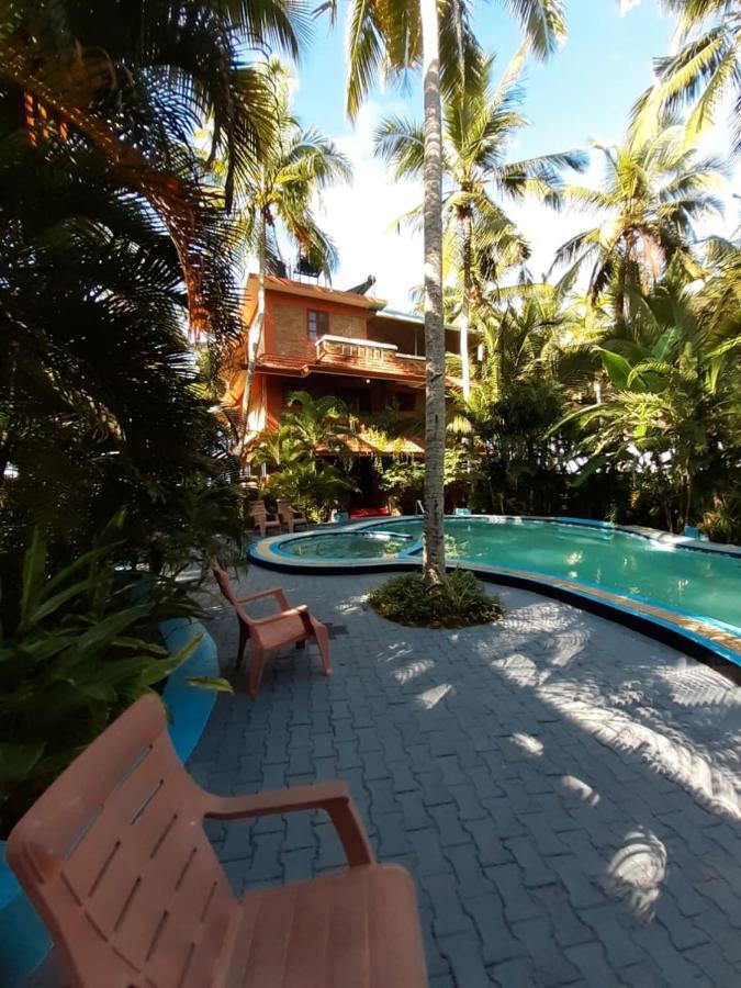 Wild Palms On Sea Hotel Kazhakuttam Luaran gambar